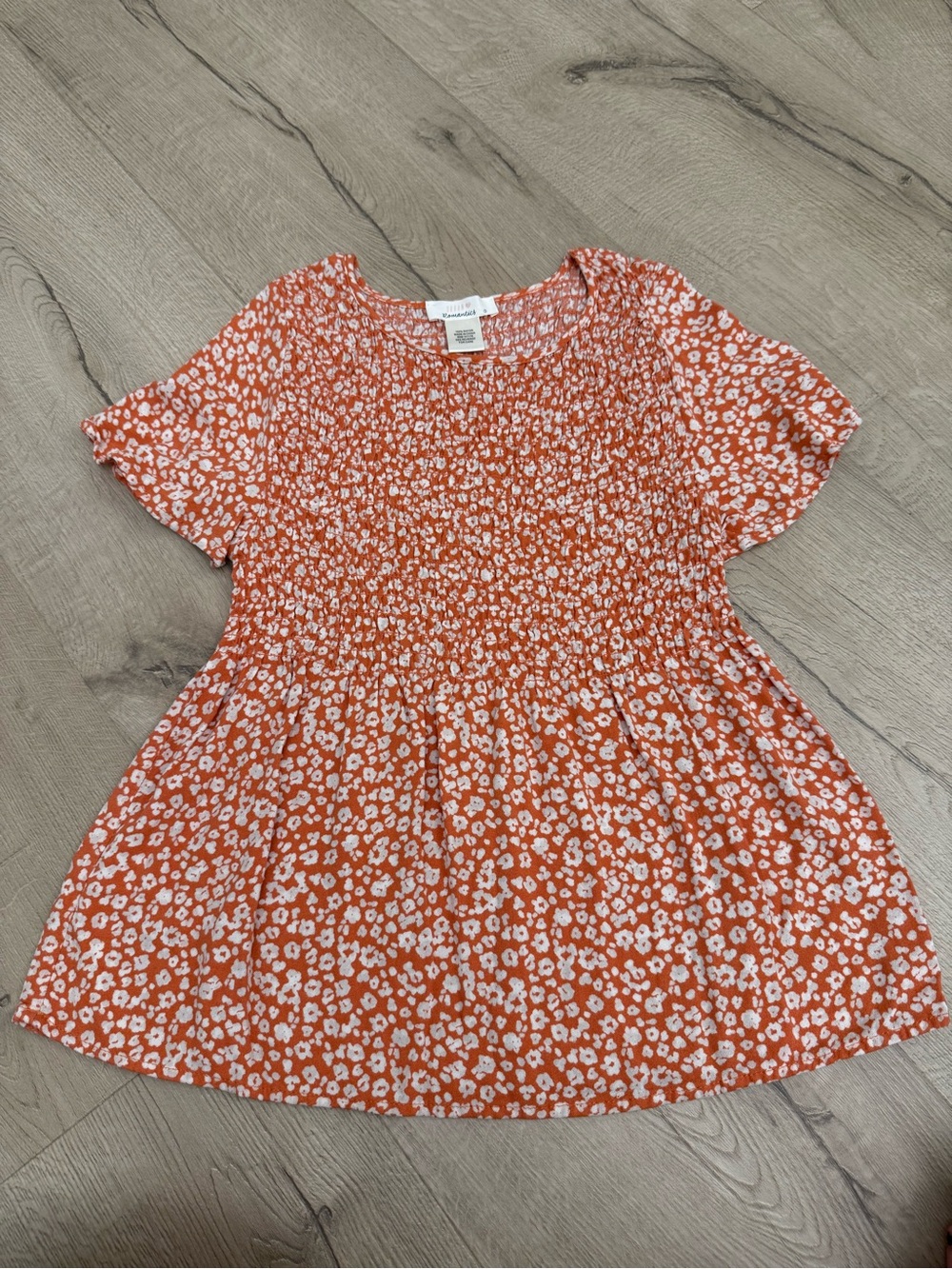 URBAN Romantics Orange Floral Smocked blouse